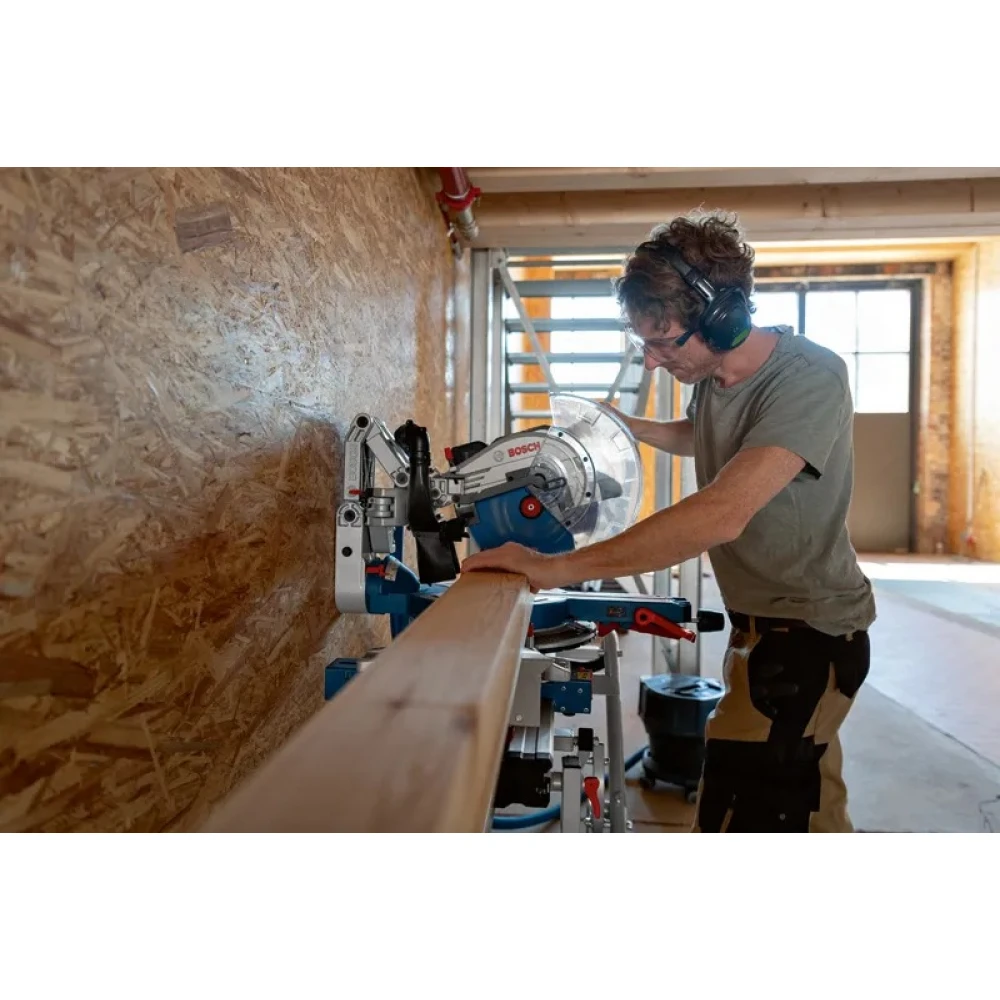 Акумулаторен циркуляр, 0601B43000, Bosch BITURBO GCM 18V-305 GDC SOLO