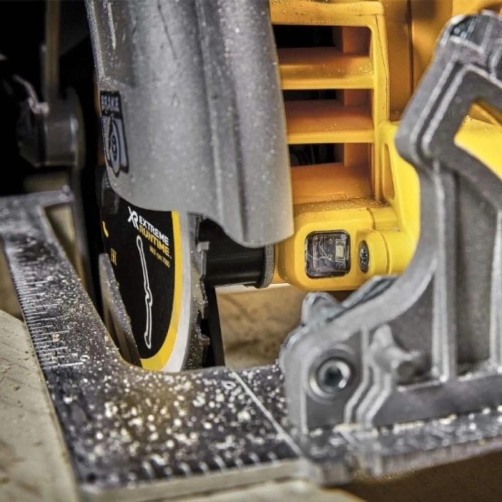 Акумулаторен циркуляр 18V, 190 мм, DeWalt DCS573NT