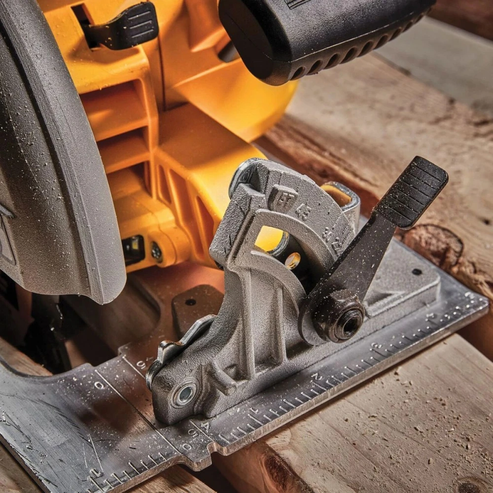 Акумулаторен циркуляр 18V, 190 мм, DeWalt DCS573NT