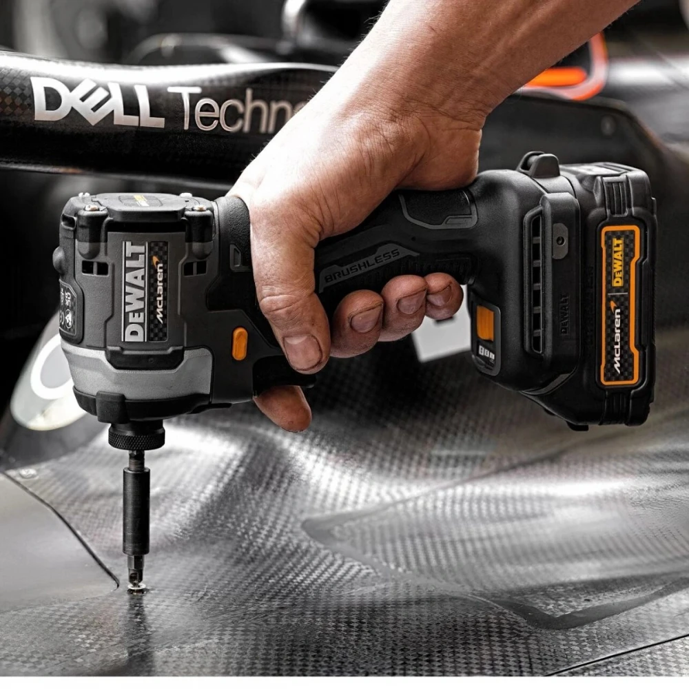 Акумулаторен ударен винтоверт 18V, 205 Nm, DeWalt DCF85ME2GT