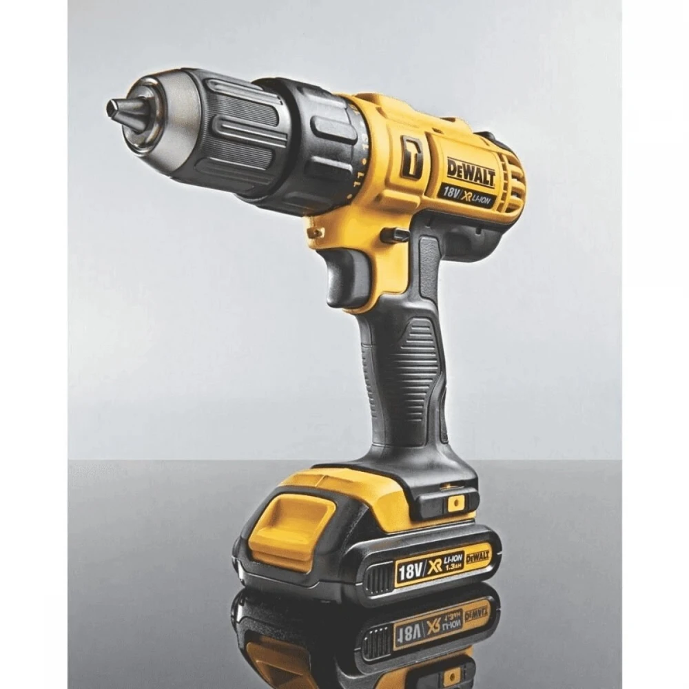Акумулаторен ударен винтоверт Li-Ion / 18V / 42 Nm, DeWalt DCD776S2T