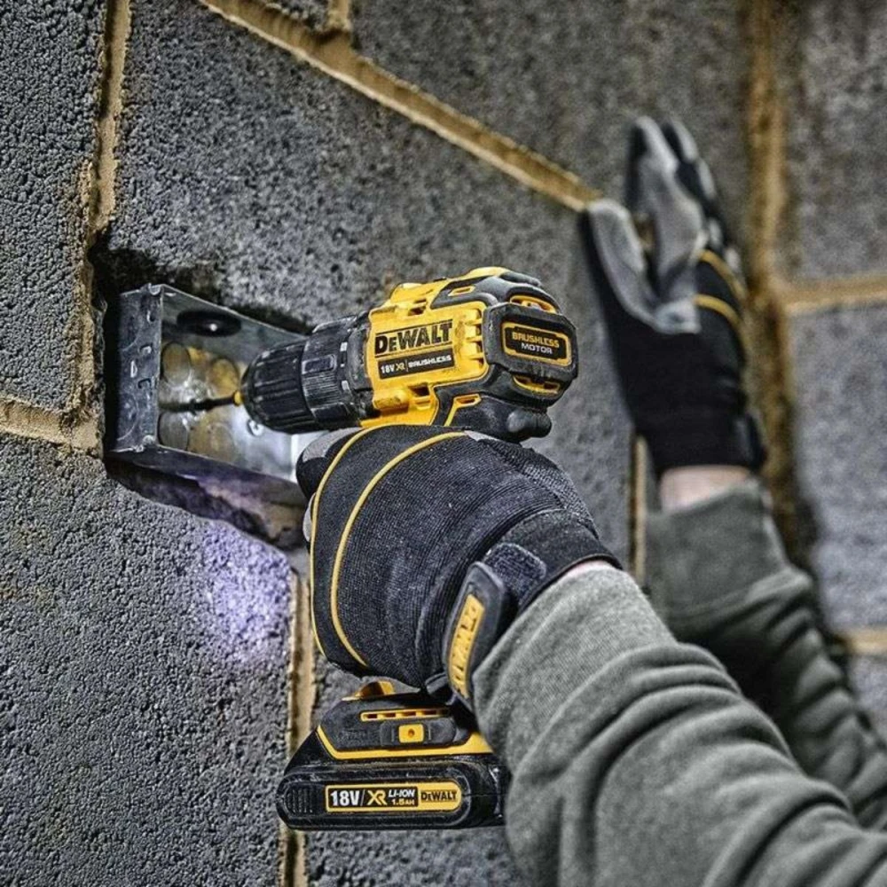 Акумулаторен винтоверт 18V, 65Nm, DeWalt DCD708D2T