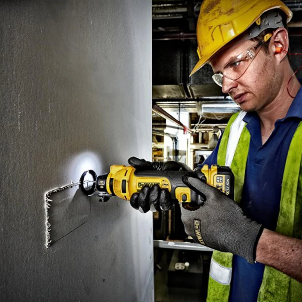 Акумулаторна челна фреза 18V, DeWalt DCS551NT