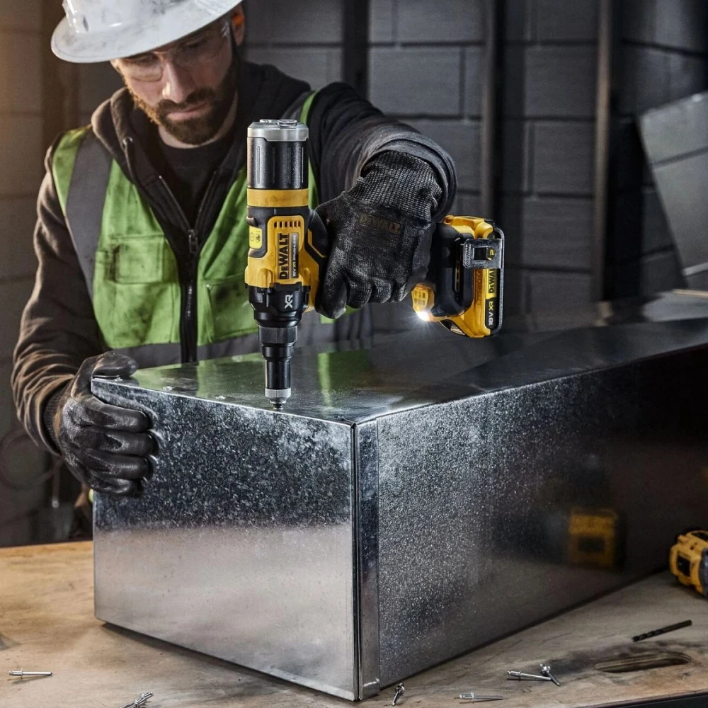 Акумулаторна нитачка 18 V, 2.4-4.8 мм, DeWalt DCF403E1GT