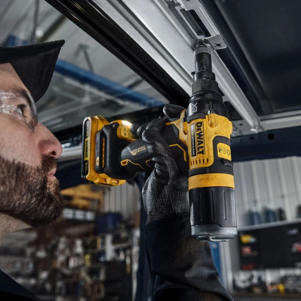 Акумулаторна нитачка 18 V, 2.4-4.8 мм, DeWalt DCF403E1GT