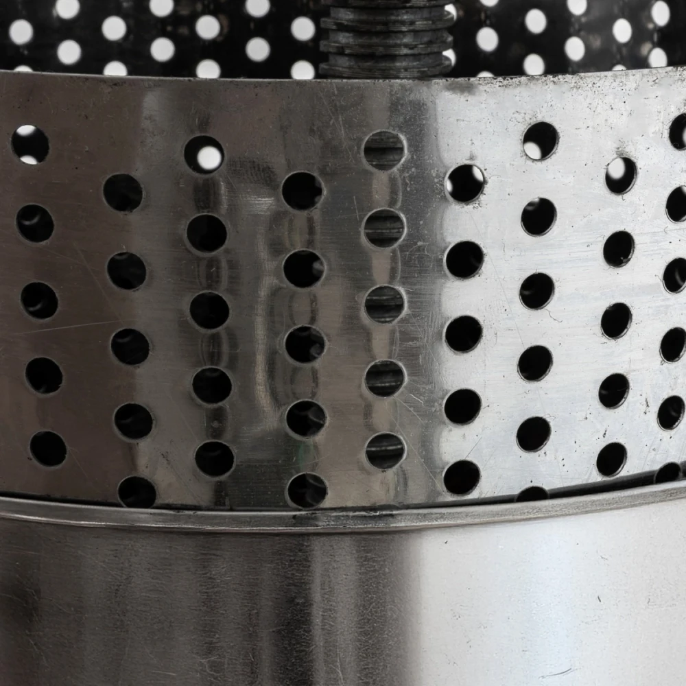 Inox 20 л. преса за грозде, двойна вана - 4950