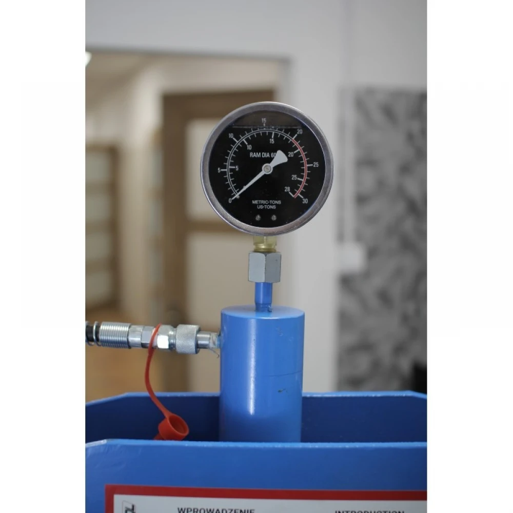 Хидравлично-пневматична цехова преса 20 тона - Т61222