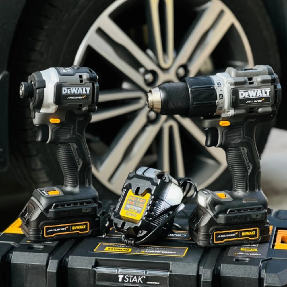 Комплект акумулаторни винтоверти 18V Limited edition, DeWalt DCK200ME2GT