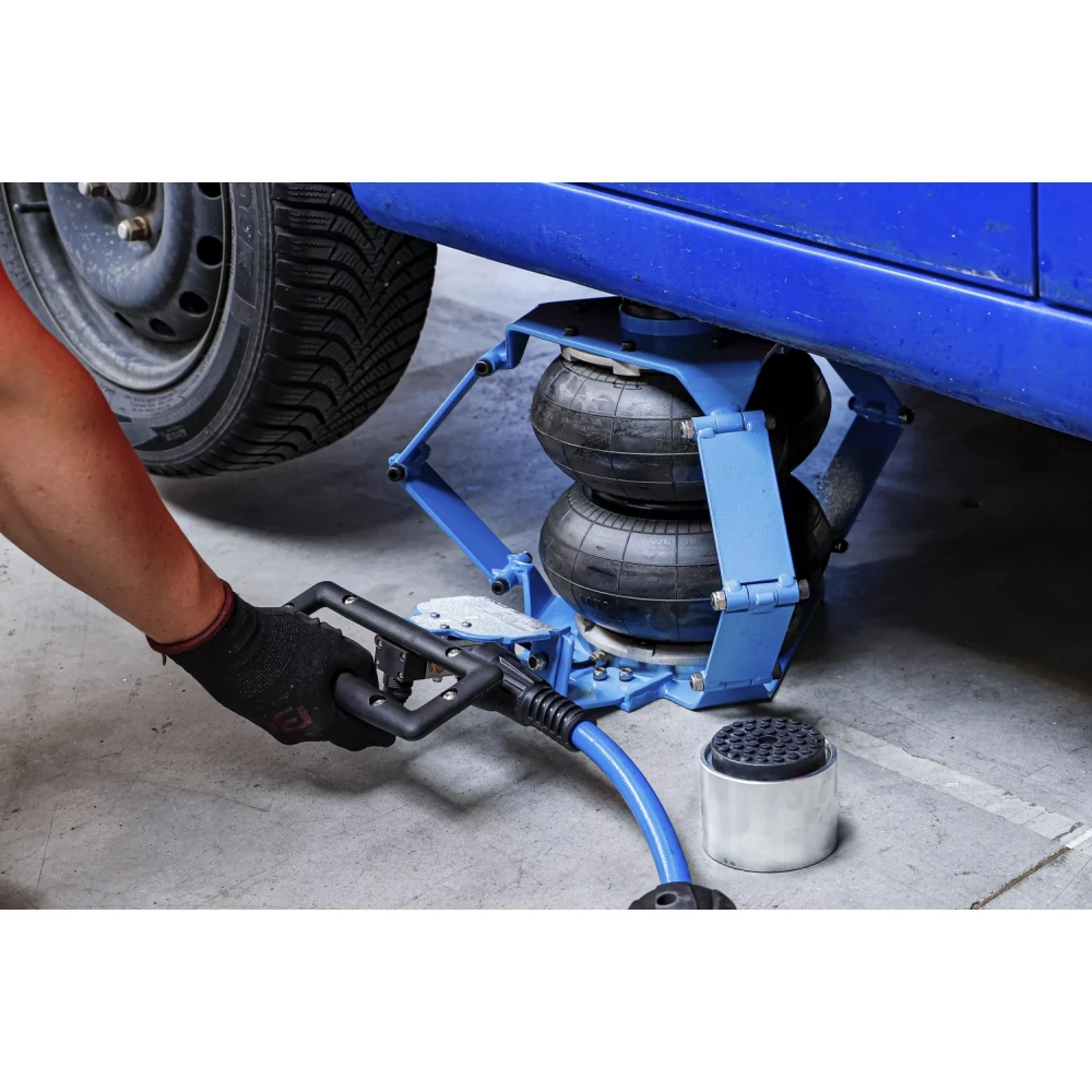 Пневматичен балонен крик, 140 мм-445 мм, 2000 кг. - BGS71008