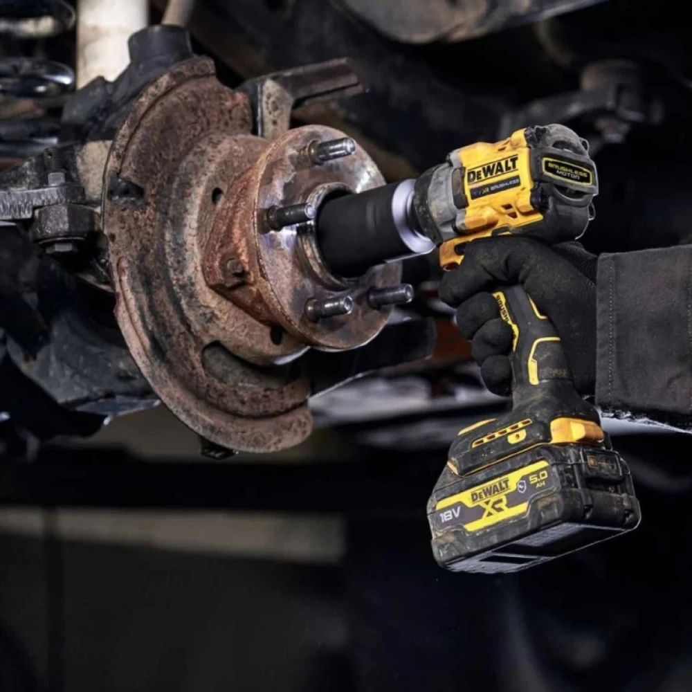 Ударен акумулаторен гайковерт 18V, 610Nm, 3/8″, DeWalt DCF923N-XJ
