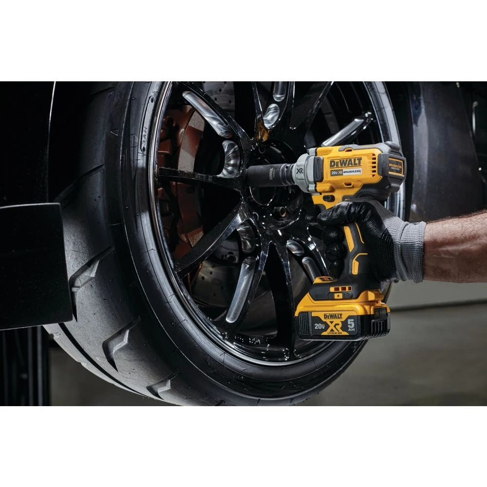 Ударен гайковерт 18V, безчетков 450Nm, TOOL CONNECT™, DeWalt DCF896N