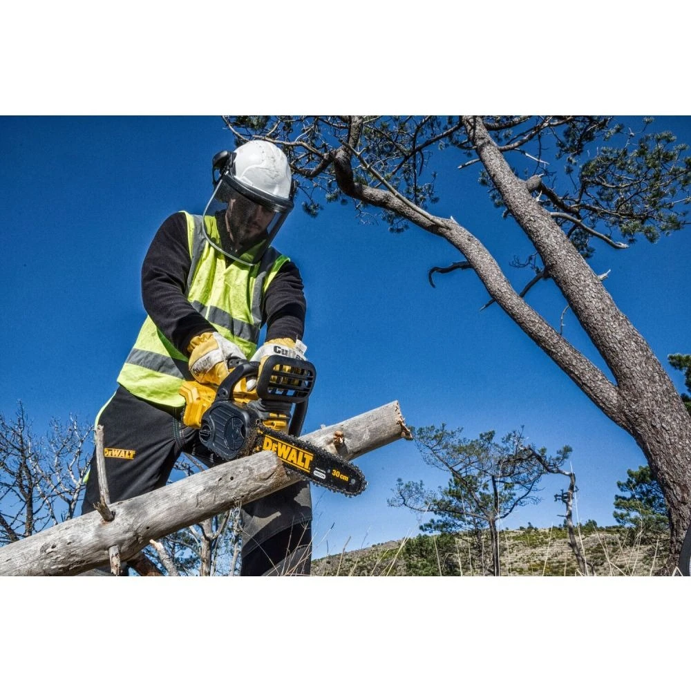 Верижен трион – резачка 18V, 30 см, 3/8″, DeWalt DCM565N