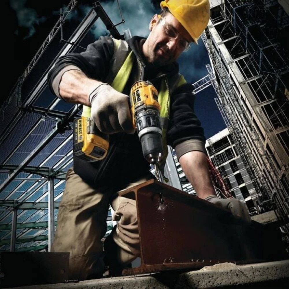 Винтоверт-бормашина, ударен, акумулаторен, комплект 18V, DeWalt DCD785M2