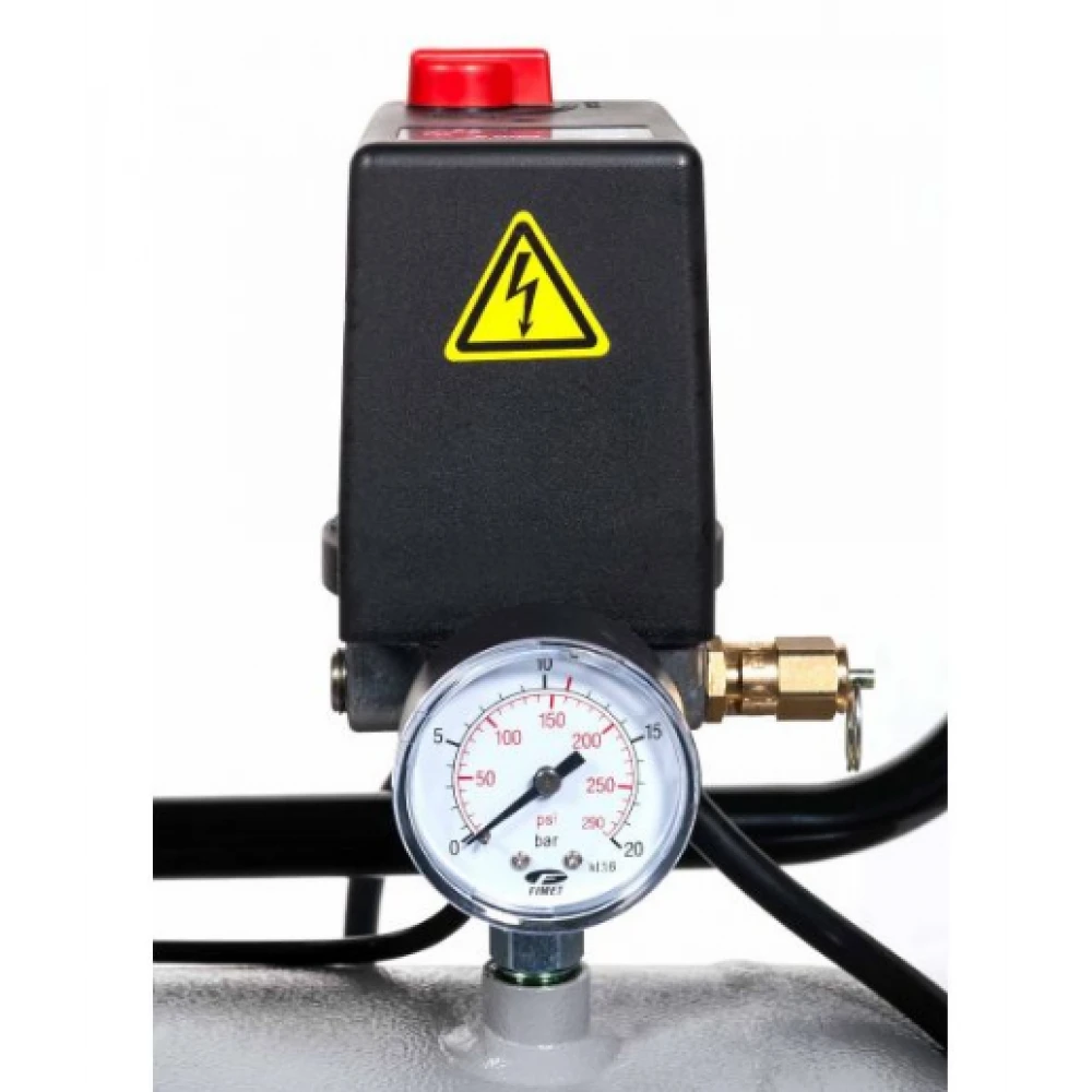 Двубутален компресор HL 425-150 Pro 10 bar 3 HP/2.2 kW 317 л./мин. 150 литра 360567