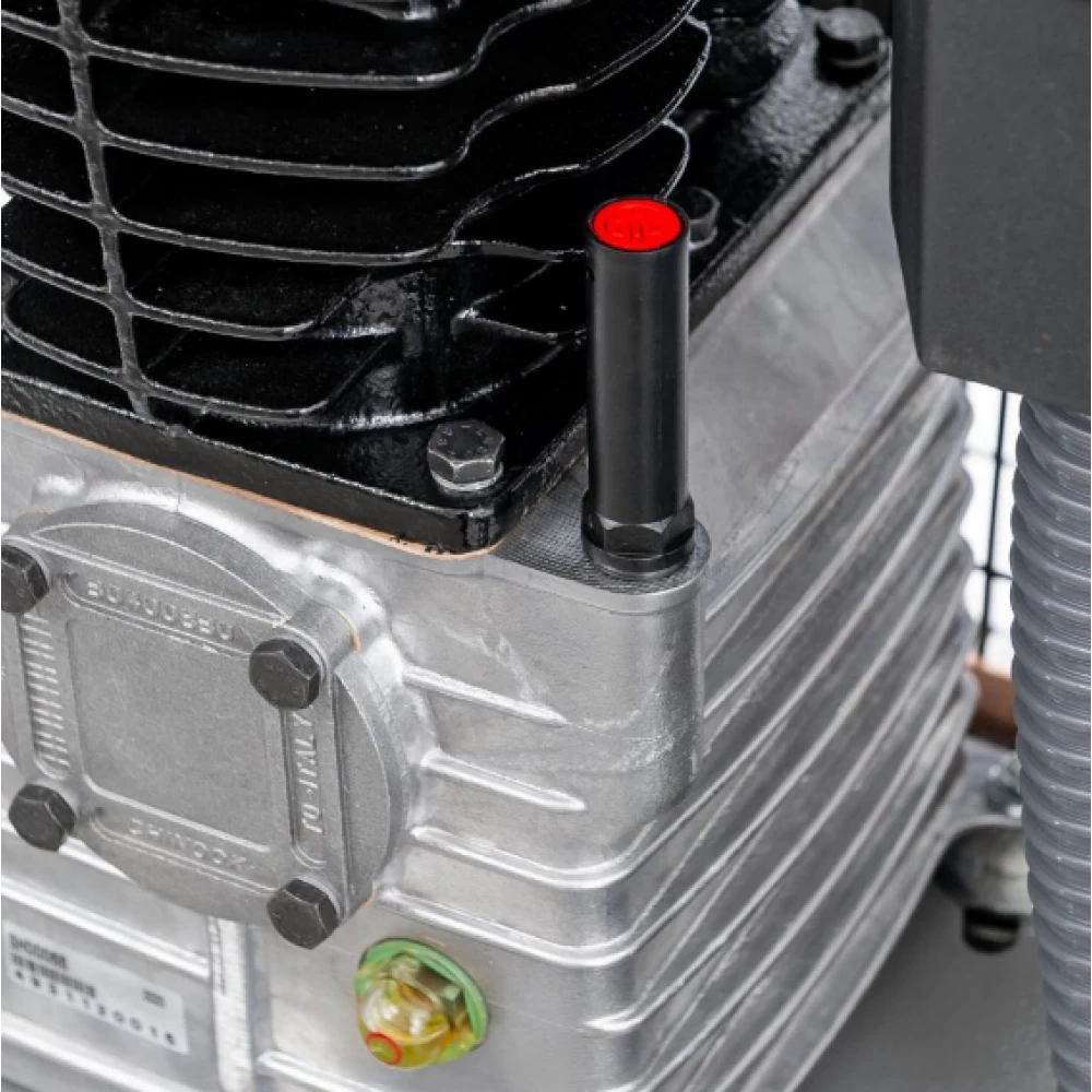 Двубутален компресор HK 700-150 Pro 11 bar 5.5 HP/4 kW 400V 530 л./мин. 150 литра 360643