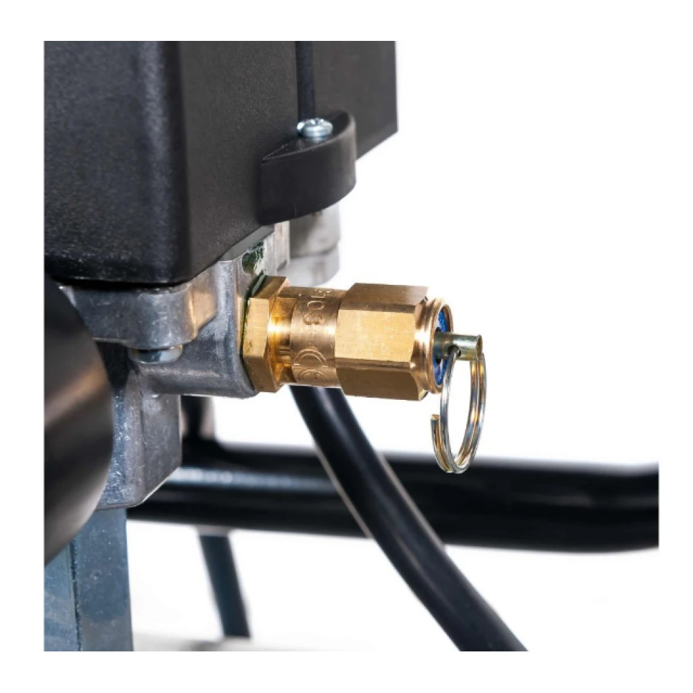 Двубутален компресор HK 650-270 Pro 11 бара 5.5 HP/4 kW 400V 490 л./мин. 270 литра 360668