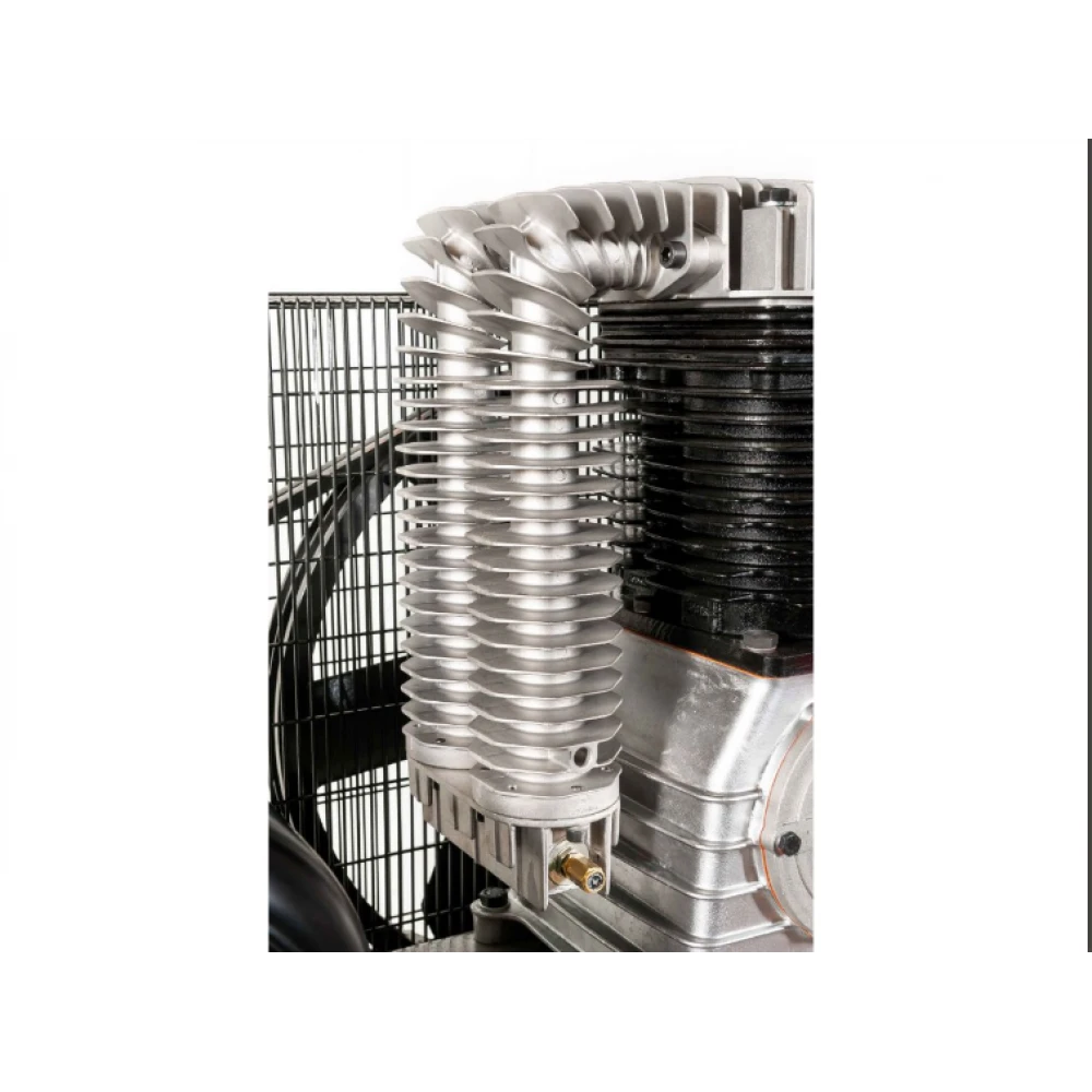 Двубутален компресор - връзка звезда-триъгълник HK 1500-500 SD Pro 14 бара 10 HP/7.5 kW 400V 686 л./мин. 500 литра 360674