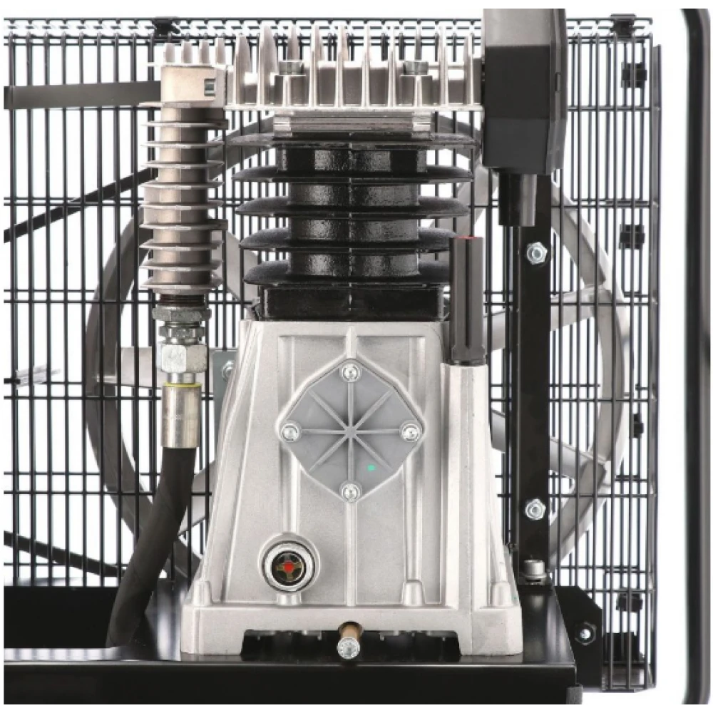 Двубутален дизелов компресор BM 11+11/410 (Honda GX160) 10 бара 4.8 HP / 3.6 kW 247 л./мин. 2 x 11 литра 36755