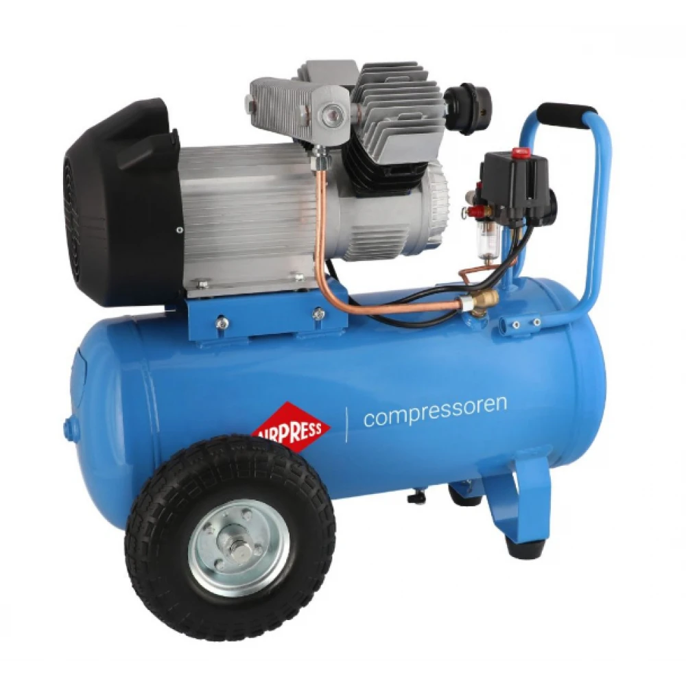 Двубутален компресор LM 50-350 10 бара 3 HP/2.2 kW 245 л./мин. 50 литра 36827