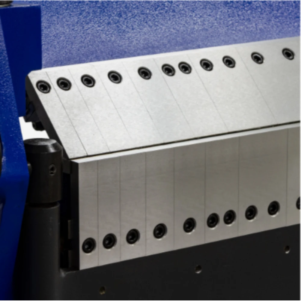 Машина за огъване на двойни сегменти / метали 1020мм 2,0мм FM025DB