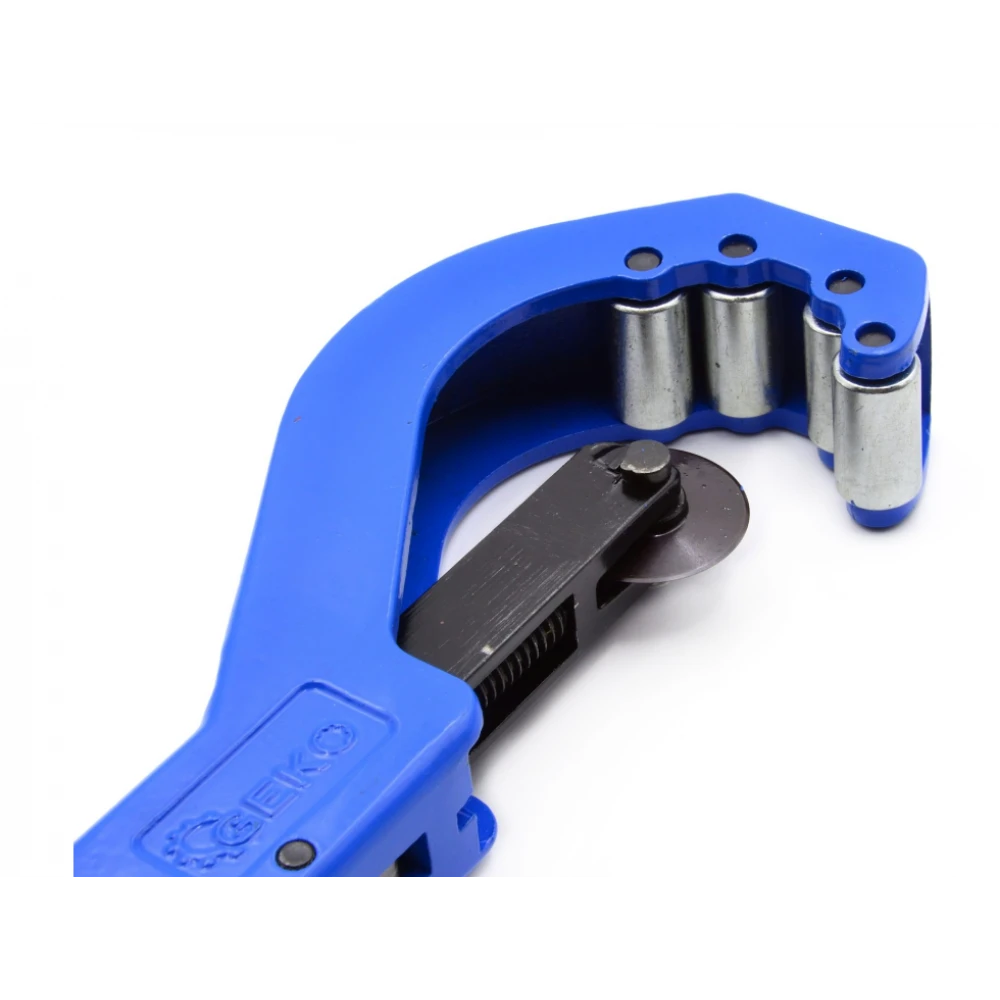 Резачка за PVC тръби 3-64 мм GEKO G01377