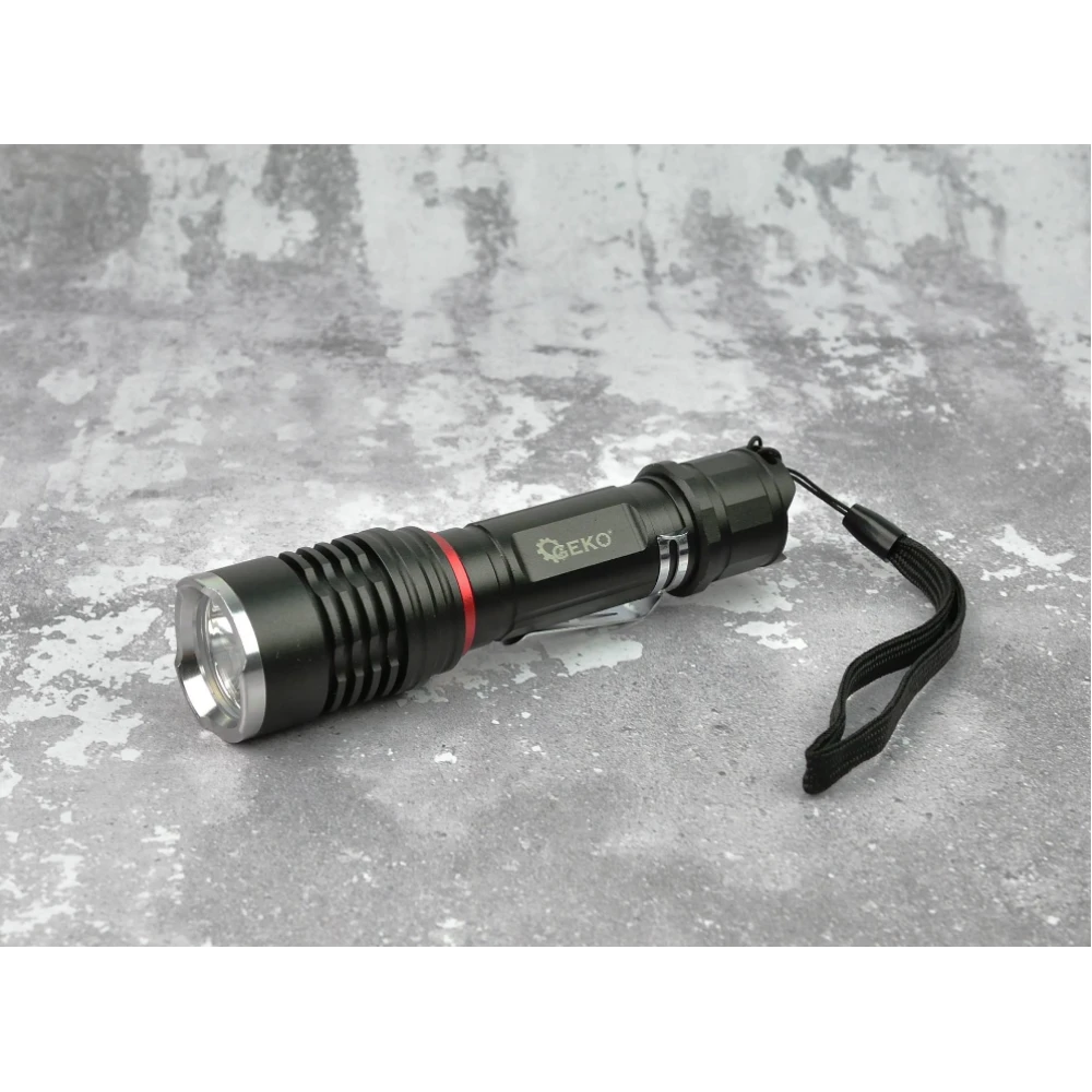 LED фенер CREE 10W 800lm + държач за велосипед - GEKO G15120