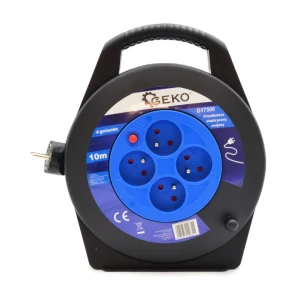 Изтеглящ се електрически удължител с 4 гнезда, 10 м GEKO G17506