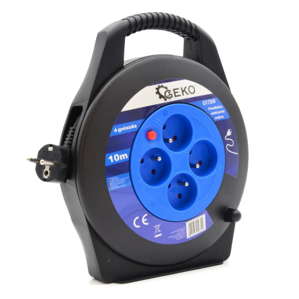 Изтеглящ се електрически удължител с 4 гнезда, 10 м GEKO G17506