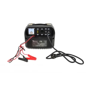 Зарядно за акумулатори / кола 12/24V CB-20 - GEKO G80012