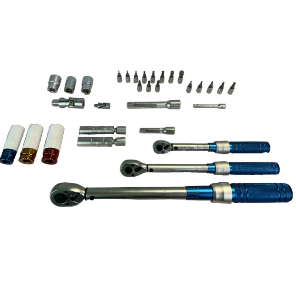 Професионален комплект динамометрични ключове 32 части 1/4, 3/8 и 1/2 със заключване на дръжката - HW-2106