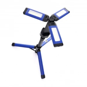 Акумулаторен LED прожектор на стойка, 2000 Lm, 4000 Mah - KD1267