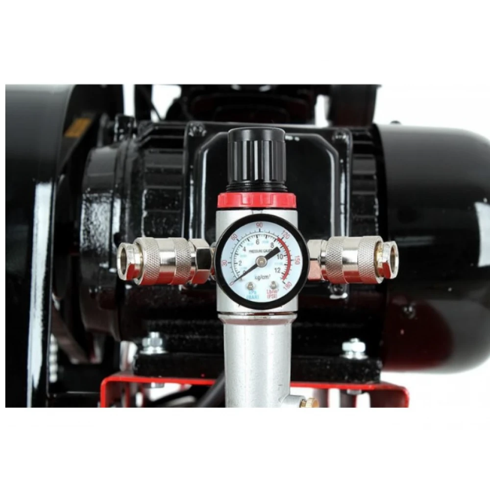 Маслен компресор с 3 бутала + сепаратор, 100L, 400V, 8 bar - KD1477