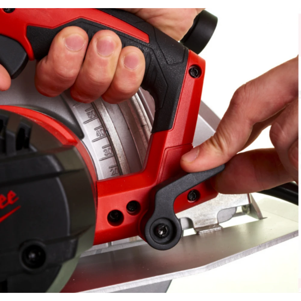 Електрически ръчен циркуляр 2200 W, 4500 об./мин., 235 мм - CS85SB