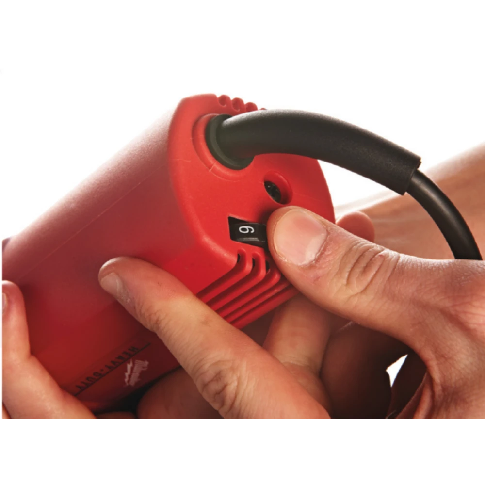 Нискооборотен прав шлайф 600 W, 3000 - 7000 об/мин. - DG7E