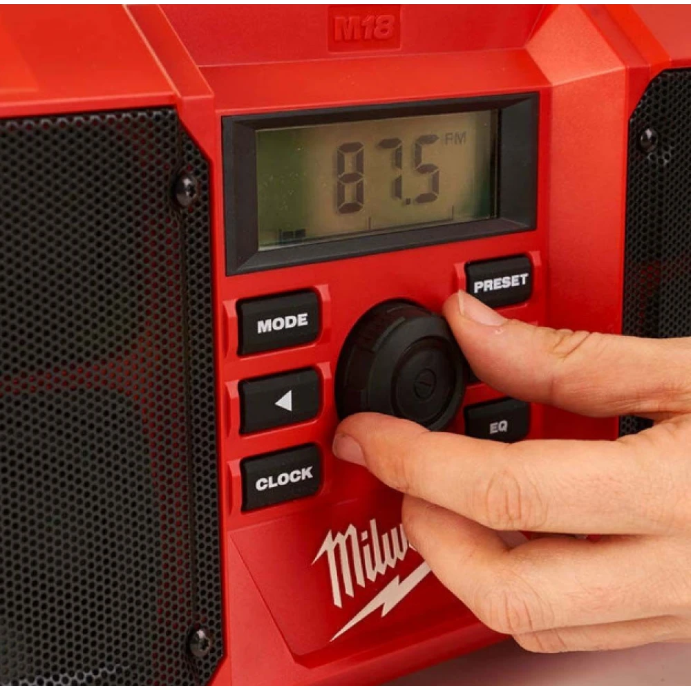 Акумулаторно радио 230V, USB, 18 V - M18JSR-0