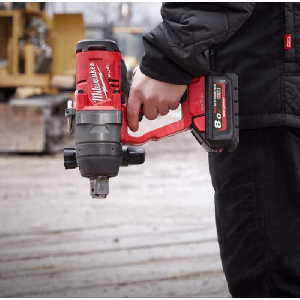 Акумулаторен ударен гайковерт 1", 2400Nm, 8 Ah - M18ONEFHIWF1-802X