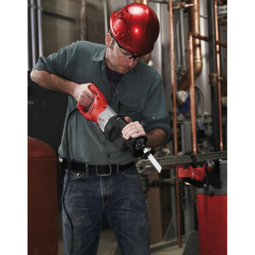 Саблен трион 1300W, 32 мм, 0 – 3000 хода/мин. - SSPE1300SX