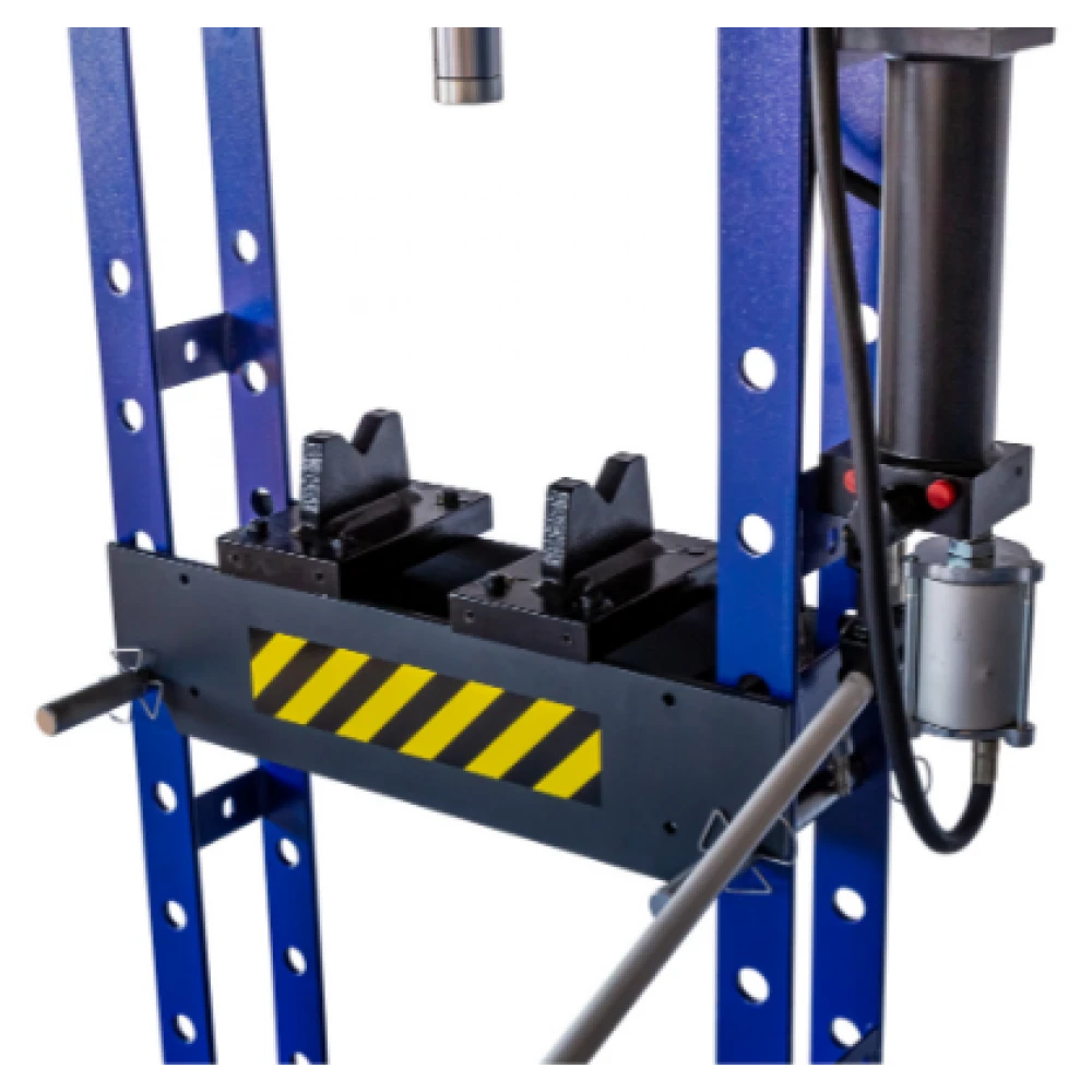 Пневматично - хидравлична цехова преса 20 тона Mammuth SP20HAL